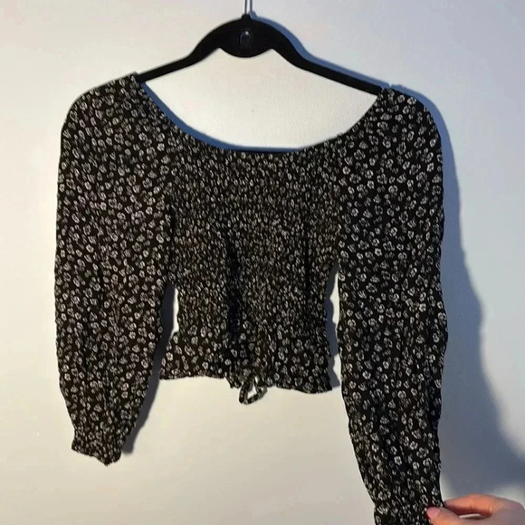 OFF THE SHOULDER CROPPED FLORAL TOP - Picture 4 of 4